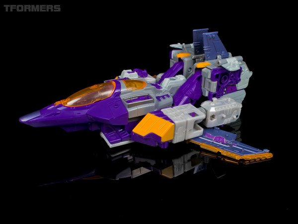 TFormers Titans Return Gallery - Siege on Cybertron Tidal Wave